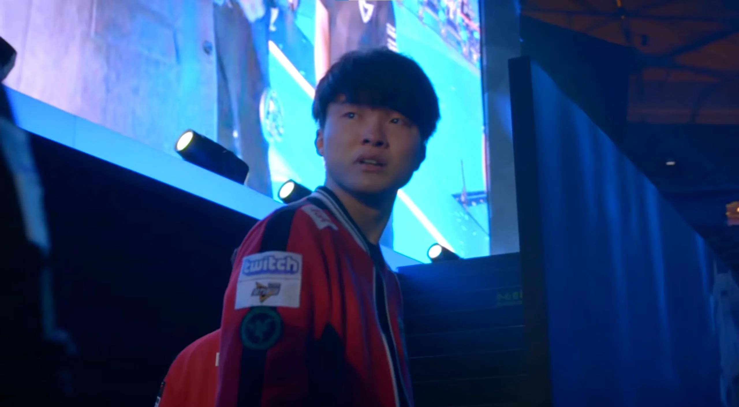 包含Faker在皇家马德里比赛中夺冠,大比分获胜引发热议!气势如虹延续的词条 包含Faker在皇家马德里比赛中夺冠,大比分获胜引发热议!气势如虹延续的词条